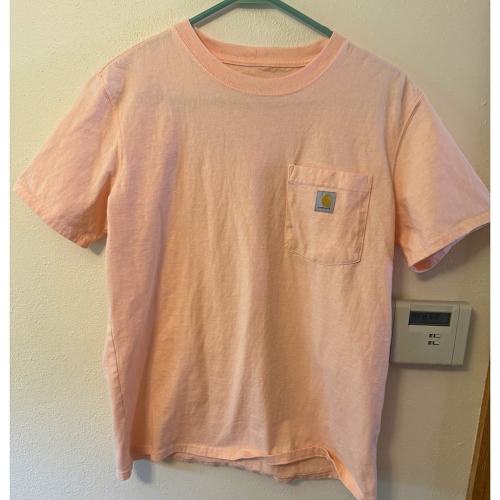 Carhartt women's light Pink Loose Fit Pocket T-Shirt Sz M Short Sleeve Crew